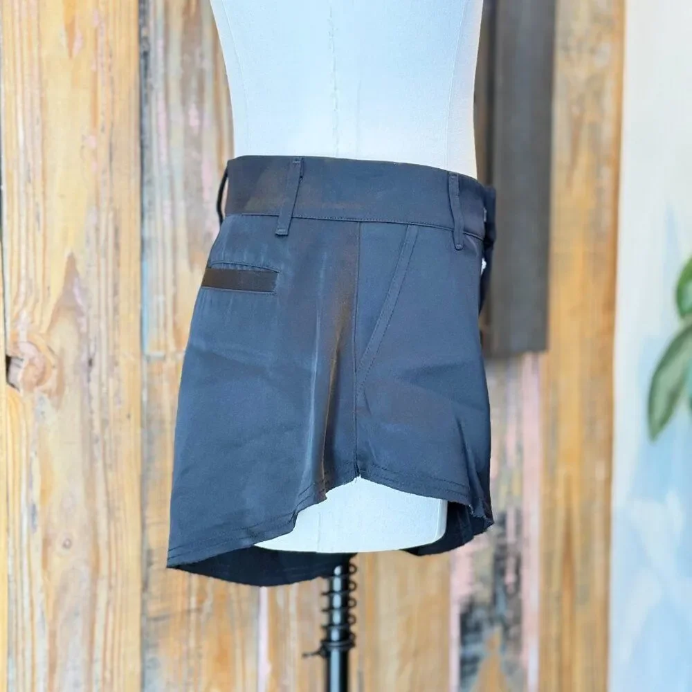NWT RtA Flared Shorts in Black Sz 2